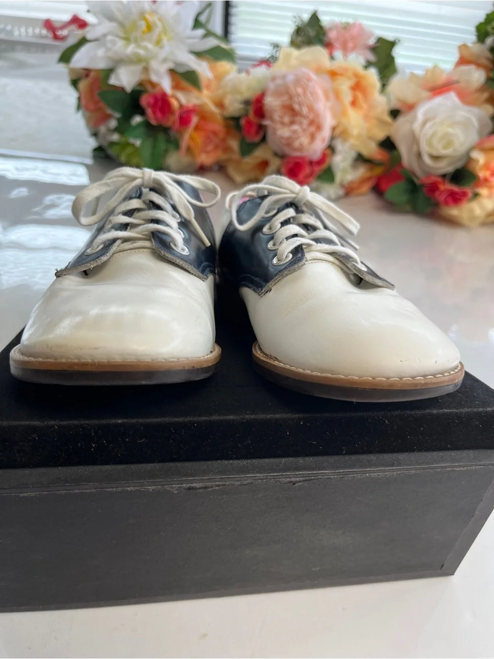 Stride Rite 2978 White Navy Leather Saddle Oxford Shoes Kids Size 12